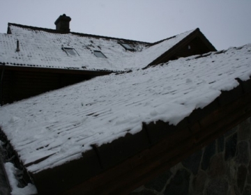 Snow control from roofs