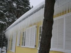 Snow control from roofs